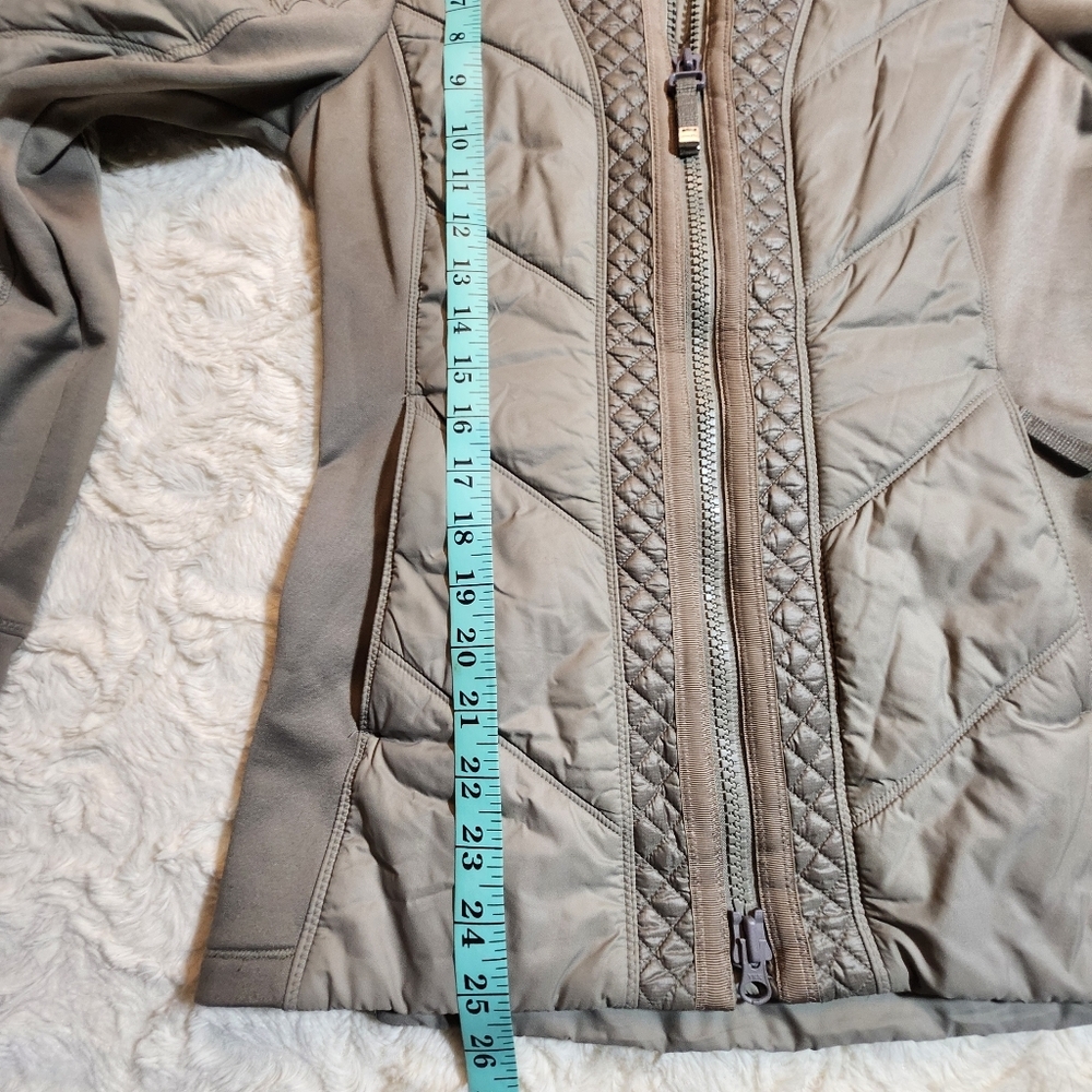 ATHLETA ROCK RIDGE PRIMALOFT PUFFER JACKET HOODED - Picture 10 of 10